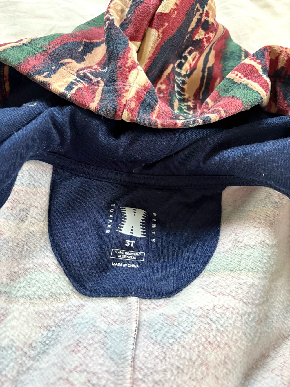 Savage x Fenty Forever Savage Hooded Toddler Onesie size 3T - Picture 6 of 7